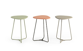 006_Pode_Tripod_Couchtisch.JPG