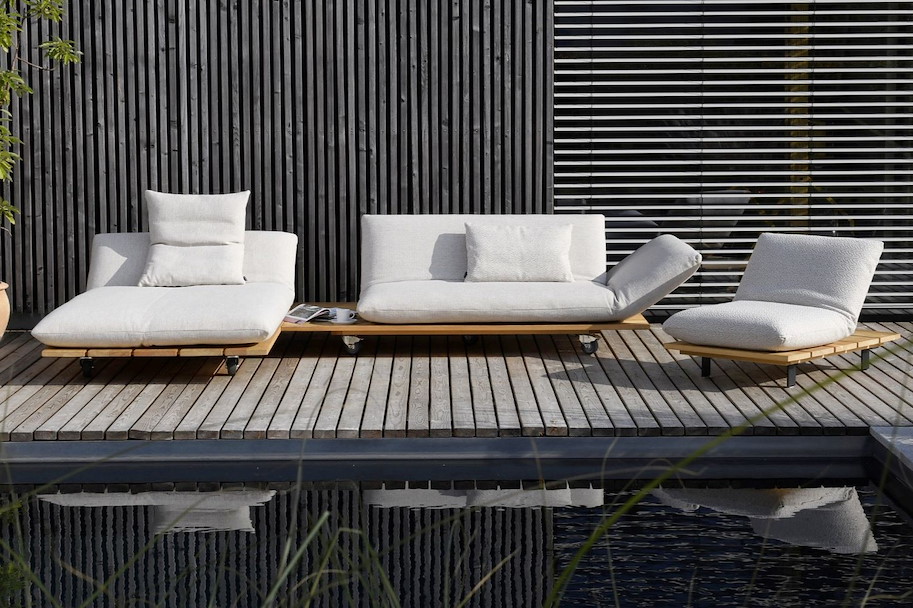 Akito Outdoor Sofaprogramm