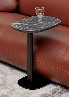 002_Leolux_Toveri_Couchtisch.jpg