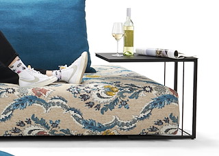 001_Bulfrog_Scoop_Couchtisch.JPG